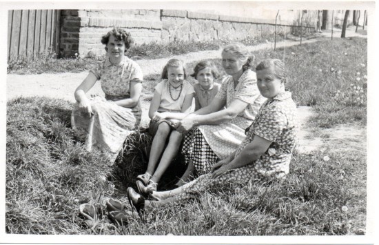 kveten-1957-venovala-a.-hruskova.jpg